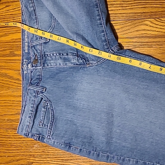 Lee Riders Midrise Denim Shorts - Ladies 10R - Picture 7 of 9